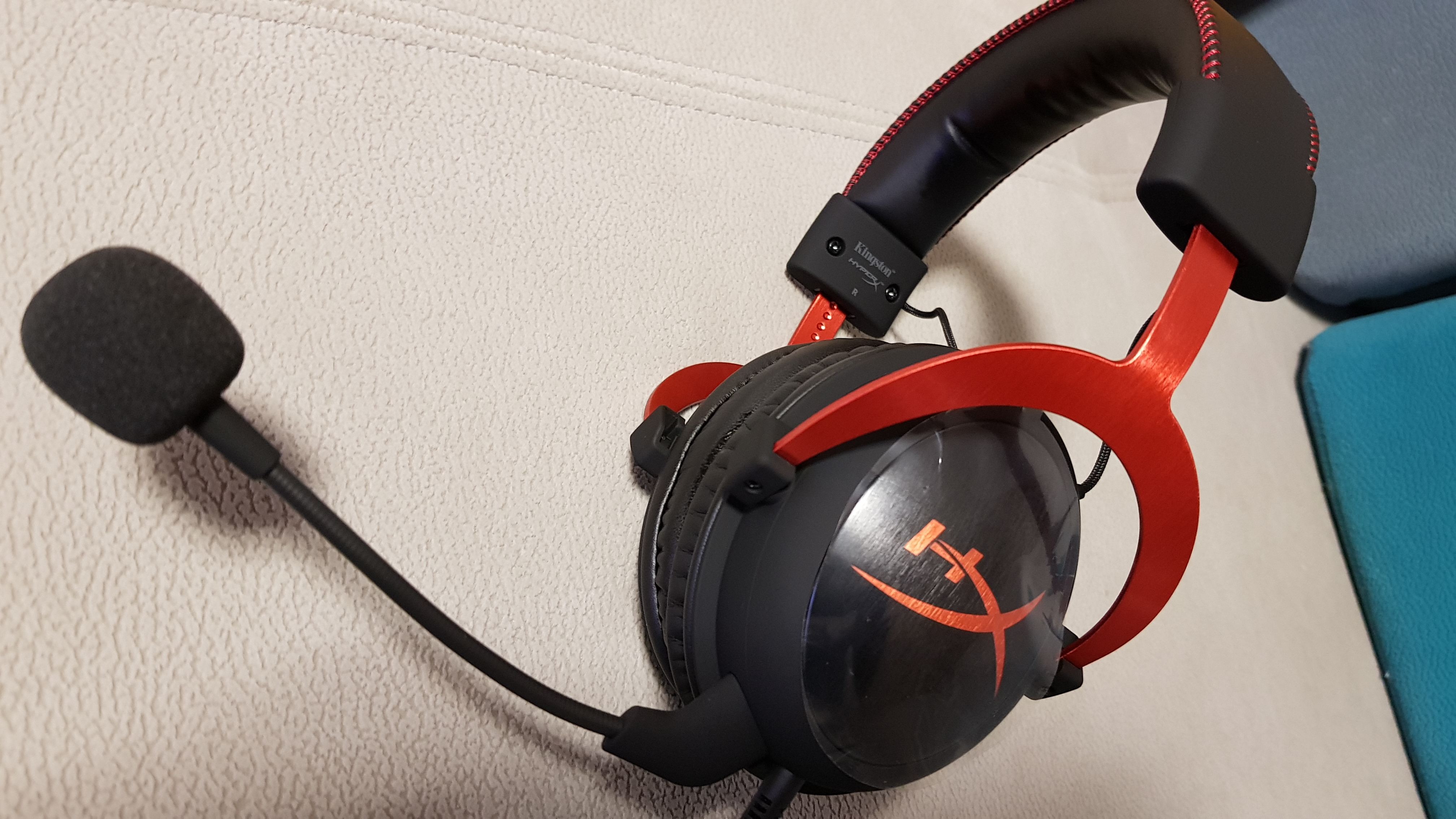 하이퍼X 클라우드2 잠깐 사용기. > 게이밍오디오 | 퀘이사존 QUASARZONE