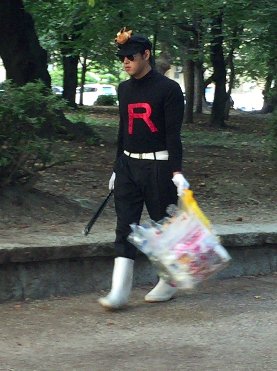 일본 포켓몬 고 성지에 나타난 로켓단 유머게시판 퀘이사존