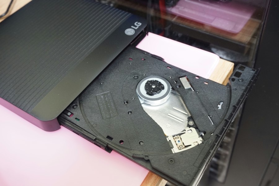 LG전자 Slim Portable DVD Writer GP50NB40 외장형 > 유저 칼럼 퀘이사존