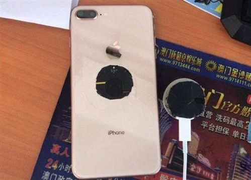 퀘이사존