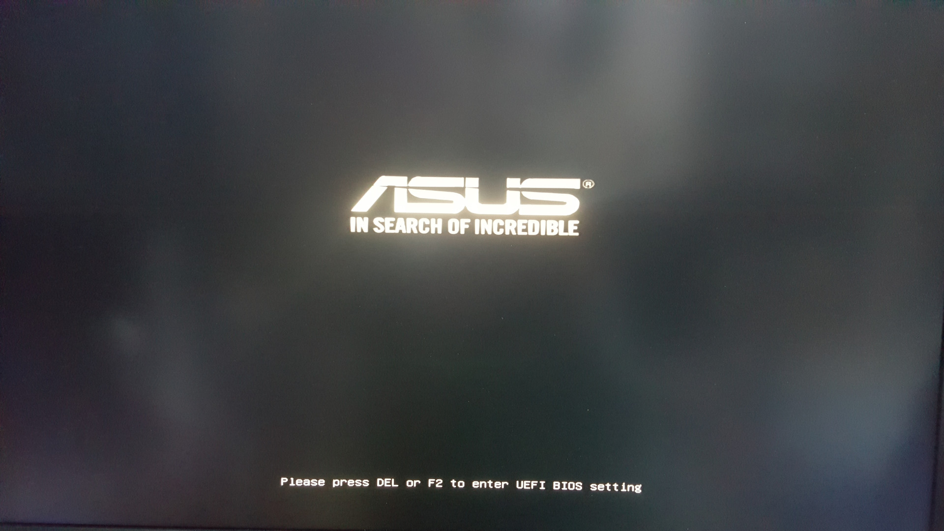 Asus Prime X470 Pro 부팅시 멈춤증상에 대해 여쭙니다 Cpu 메인보드 램 퀘이사존