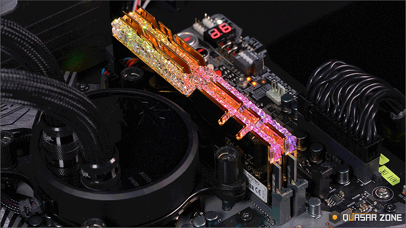 G SKILL DDR4 128GB PC4 25600 CL14 TRIDENT Z ROYAL 실버 (16GBx8) gt 퀘이사 칼럼