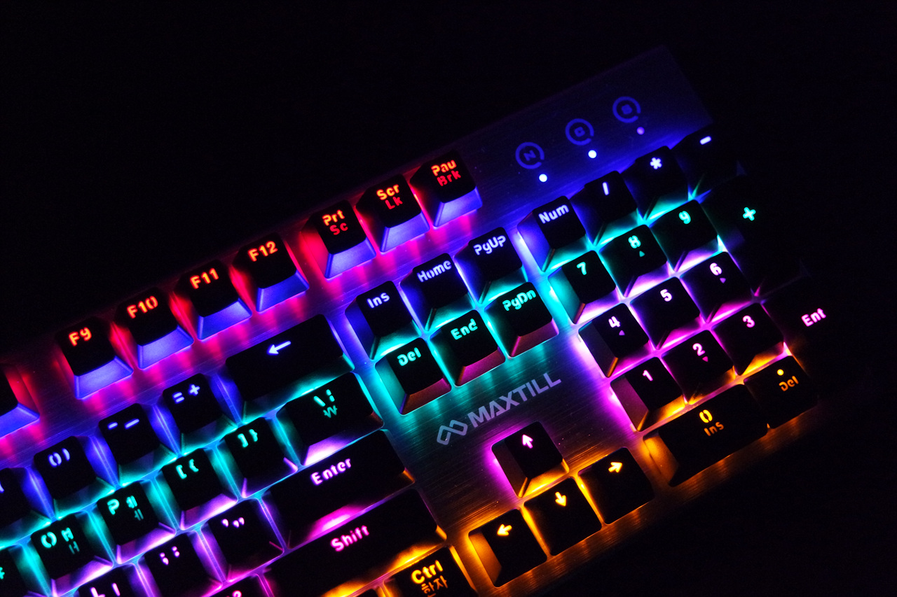 매력적인 기계식 키보드 MAXTILL TRON G100K (그레이, 청축) > 리뷰/체험기 | 퀘이사존 QUASARZONE